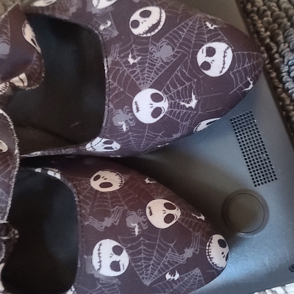 Disney Tim Burtons The Nightmare Before Christmas Womans Flats With Bow - Picture 5 of 5